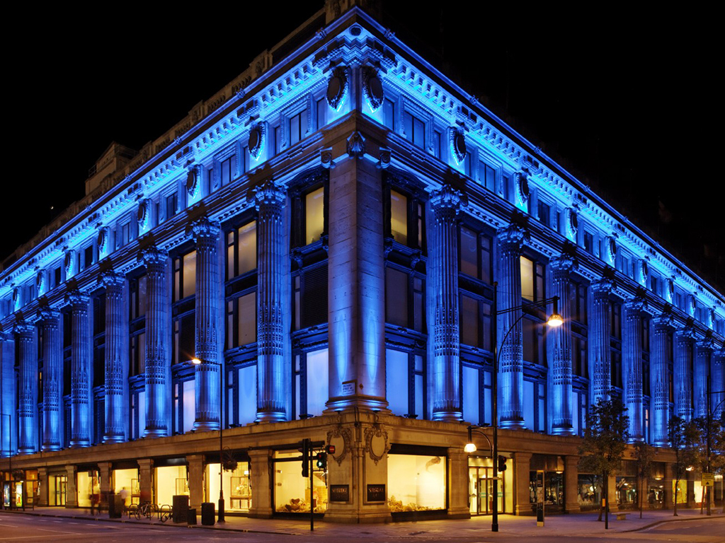 Selfridges Department Store In Oxford Street In London At Night – Stock ...